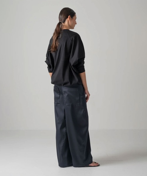 COGTHEBIGSMOKE(コグザビッグスモーク)の「【COGTHEBIGSMOKE/コグザビッグスモーク】MERCY BARREL TROUSERS/ワイドバレルレッグトラウザーズ/ワイドパンツ(その他パンツ・レディース・ネイビー・1)」の2枚目の写真