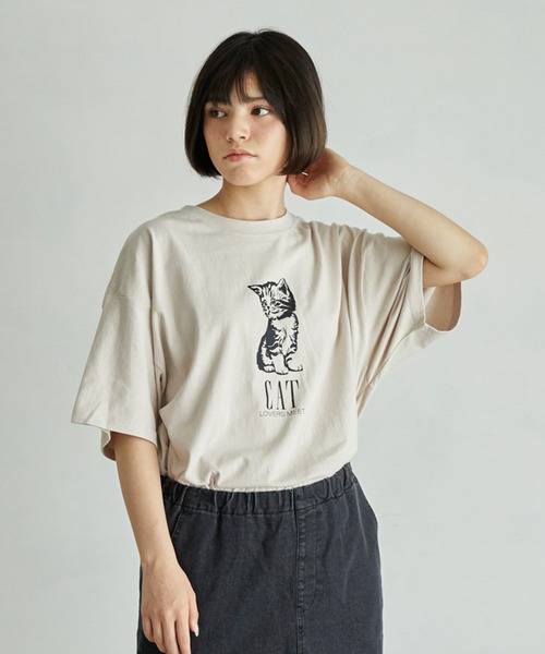 undeny.（アンディニ－）の「アンディニー CAT Tシャツ（Tシャツ/カットソー・レディース・サックスブルー/ベージュ系その他/ホワイト・F）」の2枚目の写真