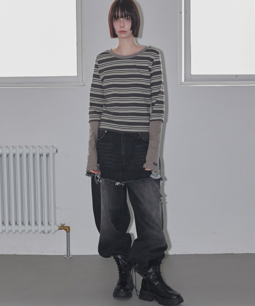 RENSE(レンセ)の「Side Snap Contrast Stripe T-Shirt Charcoal(Tシャツ/カットソー・レディース・その他・OS)」の2枚目の写真