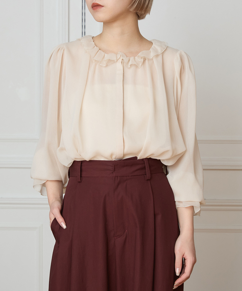 IENA LA BOUCLE(イエナラブークル)の「IENA LA BOUCLE ジョーゼットフリル襟ブラウス(シャツ/ブラウス・レディース・ブラウン/アイボリー・FREE)」の5枚目の写真