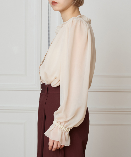 IENA LA BOUCLE(イエナラブークル)の「IENA LA BOUCLE ジョーゼットフリル襟ブラウス(シャツ/ブラウス・レディース・ブラウン/アイボリー・FREE)」の6枚目の写真