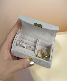 1004ST（イチマルマルヨンエスティー）の「アクセサリーケース ジュエリーポーチ（収納グッズ）」