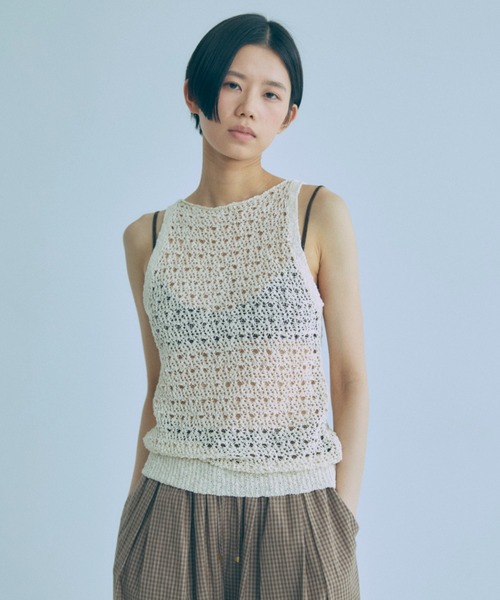 EN NEUME(エンノイム)の「Slub Mesh Knit Tank(ニット/セーター・レディース・アイボリー/ブルー/ピンク・FREE)」の5枚目の写真