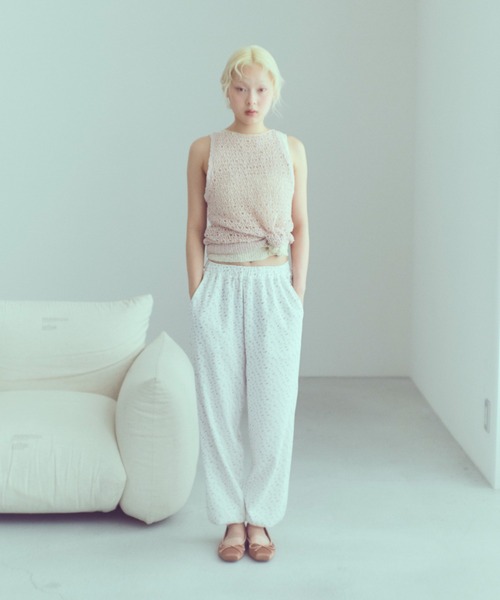 EN NEUME(エンノイム)の「Slub Mesh Knit Tank(ニット/セーター・レディース・アイボリー/ブルー/ピンク・FREE)」の21枚目の写真