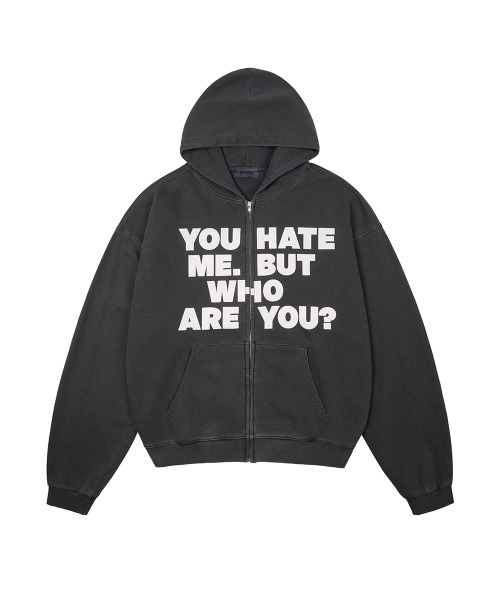 NETHERWORLD(ネザーワールド)の「WHO ARE YOU ZIP HOODIE SMUDGE(パーカー・メンズ・チャコールグレー・1/2)」の2枚目の写真