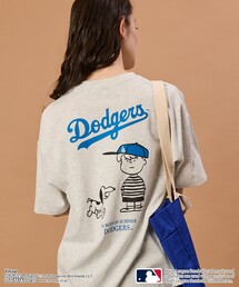 FREAK'S STORE（フリークスストア）の「限定展開 PEANUTS×MLB 別注 ビッグシルエット バックプリント Tシャツ / DODGERS（Tシャツ/カットソー）」