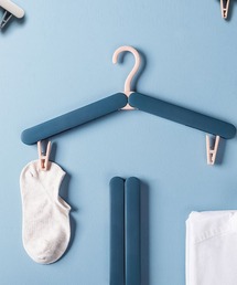 Mignonjour（ミニョンジュール）の「FReePLACe/洗濯バサミ付き 持ち運び 折りたたみハンガー X12776（ランドリーグッズ）」