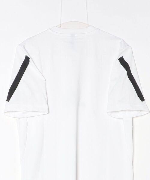 adidas（アディダス）の「Z.N.E レギュラーフィット CARAT 半袖Tシャツ / アディダス adidas（Tシャツ/カットソー・メンズ・ベージュ/ブラック/ホワイト・3XL/XX-LARGE/X-LARGE/LARGE/MEDIUM/SMALL/X-SMALL）」の17枚目の写真