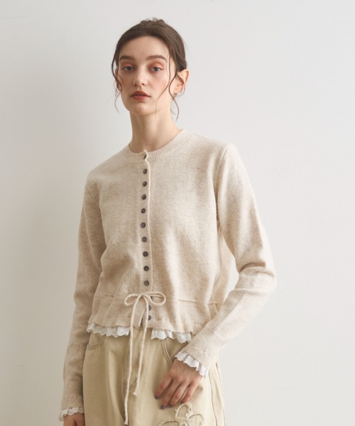 Crisp（クリスプ）の「フリルレイヤードニットカーディガン（カーディガン/ボレロ・レディース・アイボリー/ダークグレー・FREE）」の17枚目の写真