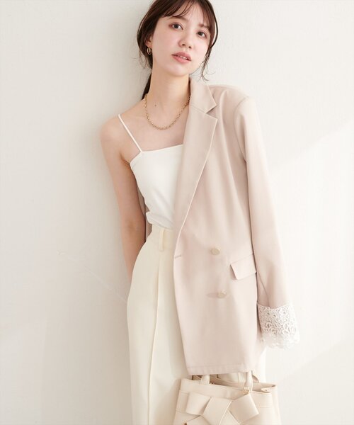 natural couture（ナチュラルクチュール）の「選べる2丈カップ付きインナー（キャミソール・レディース・オフホワイト/ブラック/ライトベージュ・MEDIUM/SMALL）」の7枚目の写真