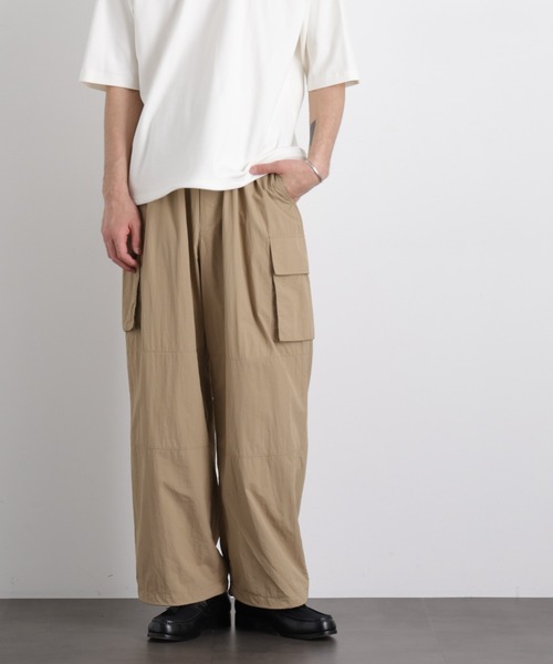 NANO universe（ナノユニバース）の「ナイロンリラックスカーゴパンツ（カーゴパンツ・メンズ・カーキ/ベージュ/ブラック・L/M/S）」の3枚目の写真