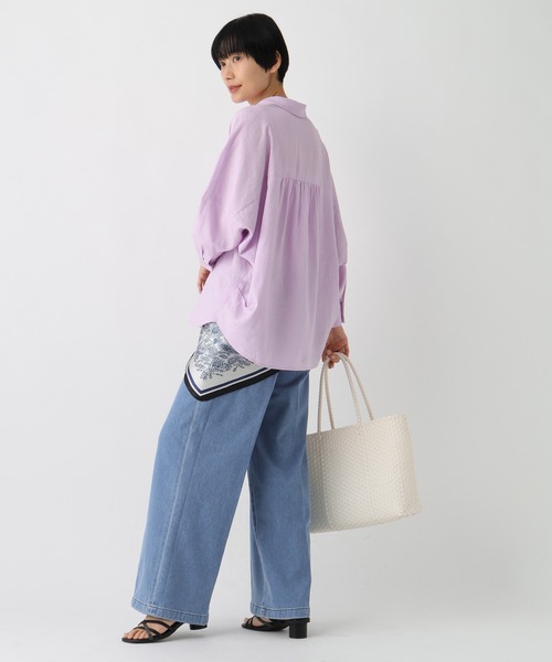 Elura(エルーラ)の「リネンブレンドスキッパーシャツ/659649(シャツ/ブラウス・レディース・ライトピンク/チャコールグレー/ブラウン/グリーン・FREE)」の15枚目の写真