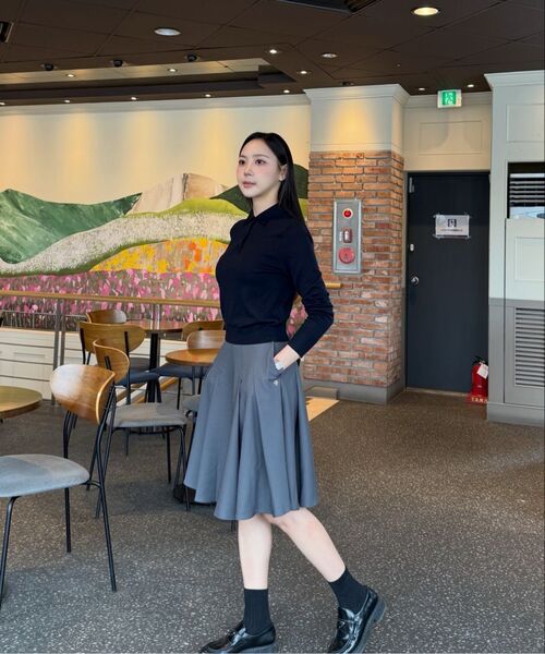MICANE（ミケーネ）の「ラミエルフレアミディスカート（スカート・レディース・ブラック/チャコール・XX-LARGE/SMALL/X-SMALL/MEDIUM/LARGE/X-LARGE）」の15枚目の写真