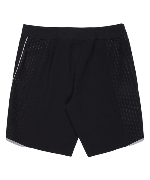 Quiksilver(クイックシルバー)の「QUIKSILVER メンズ HIGHLINE PRO 20 ボードショーツ フィットタイ 20インチ インナーショーツなしタイプ フィットタイ 20インチ<HIGHLINE> 速乾・撥水加工 【2026年春夏モデル】/サーフトランクス(水着)(水着・メンズ・ブラック・32inch/30inch)」の15枚目の写真