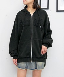 FUN(me Jane)（ファン）の「ケミカルロゴパーカー（パーカー）」