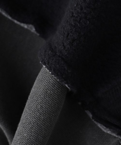 DISCOVERED(ディスカバード)の「DISCOVERED / ディスカバード Band Tee Dolman Zip Hoodie(パーカー・メンズ・ブラック・FREE)」の3枚目の写真