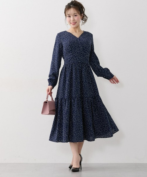 Nissen glamor(ニッセングラマー)の「【大きい胸専用】ドットカシュクールワンピース(ポケット付)(ワンピース・レディース・ネイビー/アイボリー・LL/L/M)」の2枚目の写真
