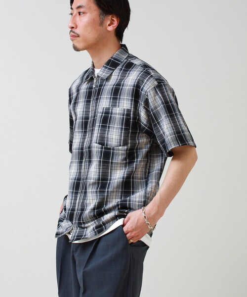 GLOSTER(グロスター)の「【軽羽織りにおすすめ】シアーチェック 半袖ZIPシャツ(シャツ/ブラウス・メンズ・グリーン系その他/ベージュ系その他/ブルー系その他6・L/M/S)」の8枚目の写真