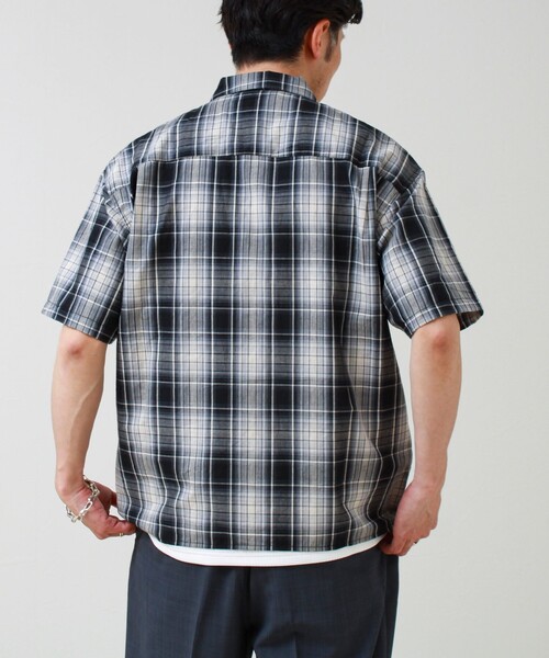 GLOSTER(グロスター)の「【軽羽織りにおすすめ】シアーチェック 半袖ZIPシャツ(シャツ/ブラウス・メンズ・グリーン系その他/ベージュ系その他/ブルー系その他6・L/M/S)」の9枚目の写真