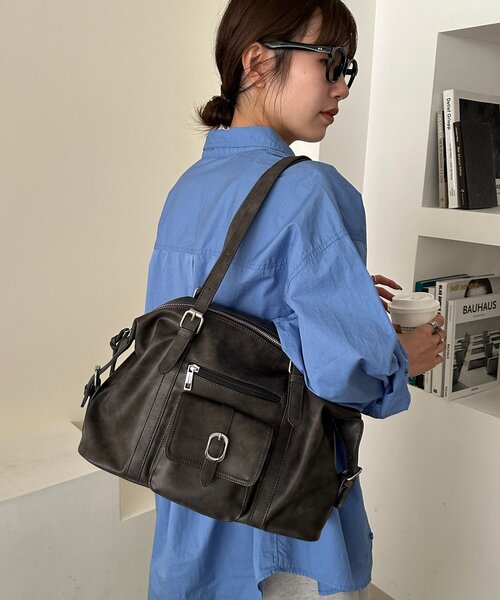 DISCOAT（ディスコート）の「アウトポケットソフトボストンバッグ（ボストンバッグ・レディース・ブラック/ベージュ・FREE）」の15枚目の写真