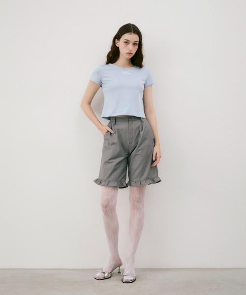 idem(イデム)の「frill tuck half pants / 裾フリルハーフパンツ(その他パンツ・レディース・グレー/ブラック・FREE)」の15枚目の写真