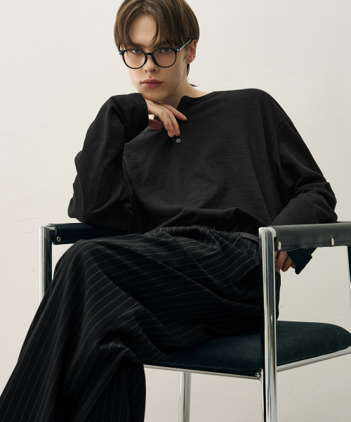 DRAW FIT（ドローフィット）の「ヘイデン ヘンリーネック ロングスリーブTシャツ [ブラック]（Tシャツ/カットソー・メンズ・その他・M/L/XL）」の3枚目の写真
