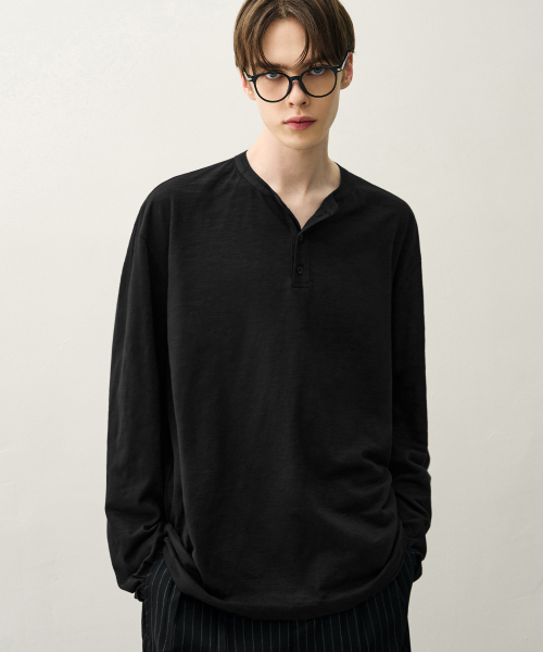DRAW FIT（ドローフィット）の「ヘイデン ヘンリーネック ロングスリーブTシャツ [ブラック]（Tシャツ/カットソー・メンズ・その他・M/L/XL）」の5枚目の写真