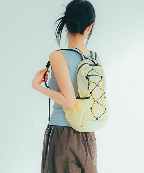 HEISAN(ハイサン)の「◇HEISAN◇ブランド直輸入正規品/折りたためる/パッカブル/大容量/超軽量 コンパクト ポケット バッグ V2 (M) ULTRA-LIGHT COMPACT POCKET BAG V2 (M)(バックパック/リュック・レディース・ブラック/ライトブルー/グレー/レモンイエロー/ブルー系その他・M)」の16枚目の写真