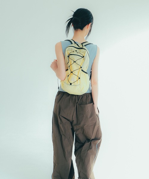 HEISAN(ハイサン)の「◇HEISAN◇ブランド直輸入正規品/折りたためる/パッカブル/大容量/超軽量 コンパクト ポケット バッグ V2 (M) ULTRA-LIGHT COMPACT POCKET BAG V2 (M)(バックパック/リュック・レディース・ブラック/ライトブルー/グレー/レモンイエロー/ブルー系その他・M)」の18枚目の写真