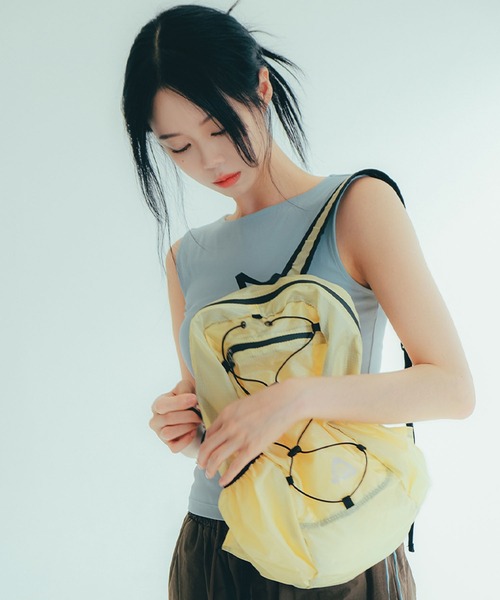 HEISAN(ハイサン)の「◇HEISAN◇ブランド直輸入正規品/折りたためる/パッカブル/大容量/超軽量 コンパクト ポケット バッグ V2 (M) ULTRA-LIGHT COMPACT POCKET BAG V2 (M)(バックパック/リュック・レディース・ブラック/ライトブルー/グレー/レモンイエロー/ブルー系その他・M)」の17枚目の写真