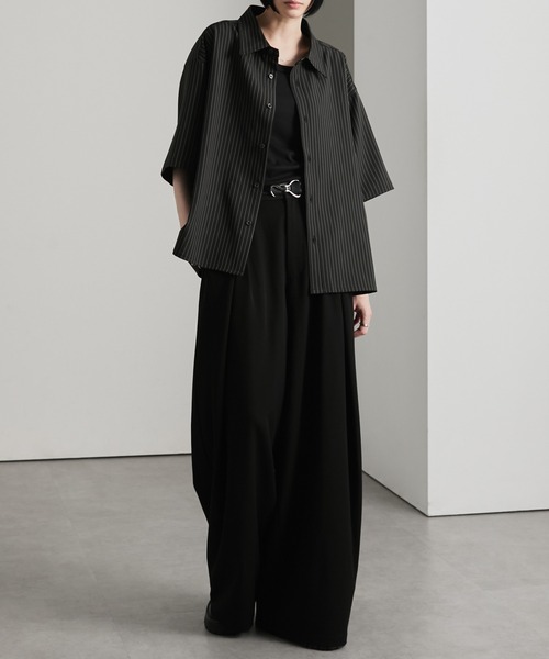 cussil(クシル)の「【cussil/クシル】〈接触冷感・イージーケア〉ネクタイセットリラックスストライプレギュラーカラー半袖シャツ(シャツ/ブラウス・メンズ・アイボリー/ブラック・L/M/S)」の8枚目の写真