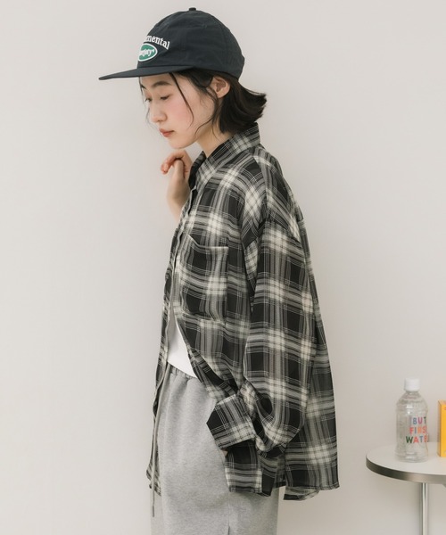 HEILIS(ヘイリス)の「シアーオンブレチェックシャツ/オンブレチェックシャツ チェックシャツ シアーシャツ 長袖シャツ 羽織り オーバーサイズ 韓国ファッション カジュアル 春服 夏服 秋服 ブラック ブラウン(シャツ/ブラウス・レディース・ブラウン/ブラック・FREE)」の13枚目の写真