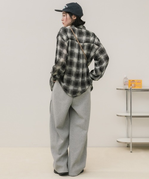 HEILIS(ヘイリス)の「シアーオンブレチェックシャツ/オンブレチェックシャツ チェックシャツ シアーシャツ 長袖シャツ 羽織り オーバーサイズ 韓国ファッション カジュアル 春服 夏服 秋服 ブラック ブラウン(シャツ/ブラウス・レディース・ブラウン/ブラック・FREE)」の20枚目の写真