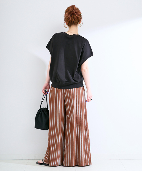B.C STOCK(ベーセーストック)の「ウォッシャブル / add Function ニュアンスフォルムプルオーバー(Tシャツ/カットソー・レディース・ブラック/スカイブルー/ホワイト/ブラウン・FREE)」の11枚目の写真