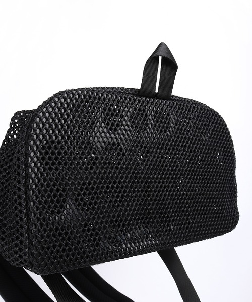 THE NORTH FACE(ザノースフェイス)の「【韓国限定・日本未入荷】THE NORTH FACE TNF MESH BACKPACK / ノースフェイス メッシュバックパック 大容量 約20L A4収納可 通気性 タフメッシュ(バックパック/リュック・メンズ・ブラック・FREE)」の3枚目の写真