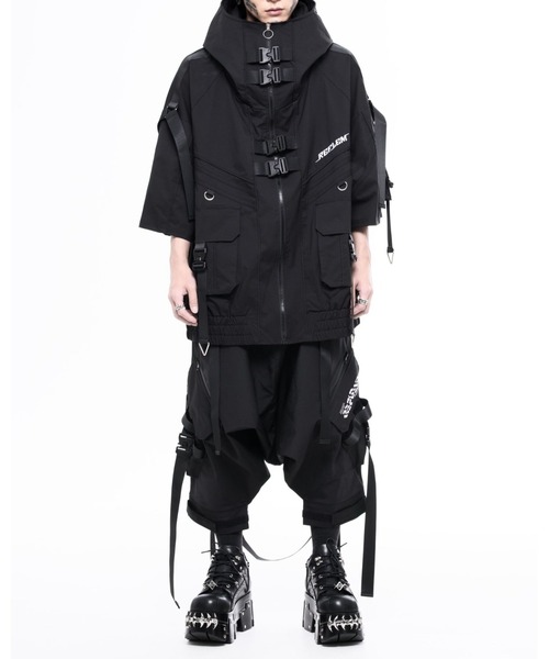 REFLEM(レフレム)の「『REFLEM/レフレム』フロントメタルプラットフォームシューズ(スニーカー・レディース・ブラック・24/23/27/26)」の2枚目の写真