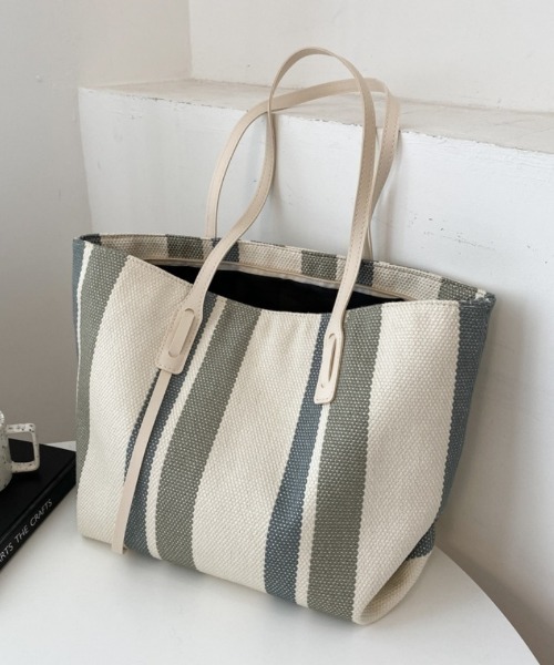 Ritzy(リッツィー)の「大容量 ストライプ キャンバス トートバッグ(トートバッグ・レディース・ブラック/ベージュ/グレー・FREE)」の19枚目の写真