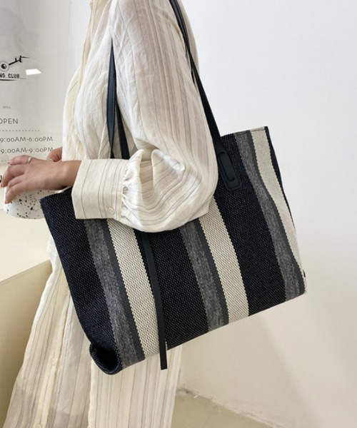 Ritzy(リッツィー)の「大容量 ストライプ キャンバス トートバッグ(トートバッグ・レディース・ブラック/ベージュ/グレー・FREE)」の10枚目の写真
