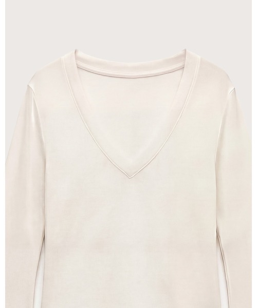 kiehtova(キエトヴァ)の「【kiehtova】CLEAN SILHOUETTE VTOPS/クリーン シルエット ブイトップス(Tシャツ/カットソー・レディース・ブラック/アイボリー/アッシュ・FREE)」の9枚目の写真