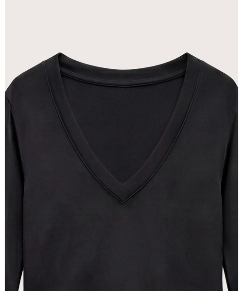 kiehtova(キエトヴァ)の「【kiehtova】CLEAN SILHOUETTE VTOPS/クリーン シルエット ブイトップス(Tシャツ/カットソー・レディース・ブラック/アイボリー/アッシュ・FREE)」の15枚目の写真
