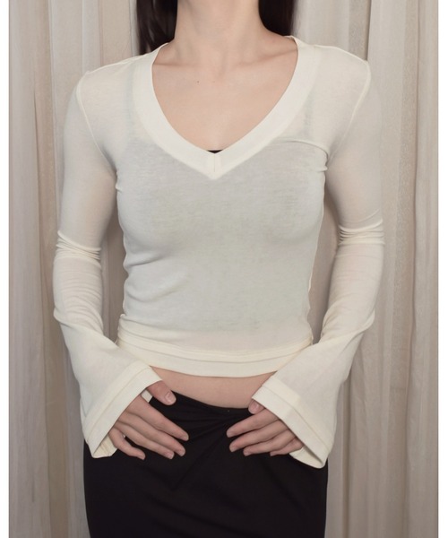 kiehtova(キエトヴァ)の「【kiehtova】CLEAN SILHOUETTE VTOPS/クリーン シルエット ブイトップス(Tシャツ/カットソー・レディース・ブラック/アイボリー/アッシュ・FREE)」の18枚目の写真