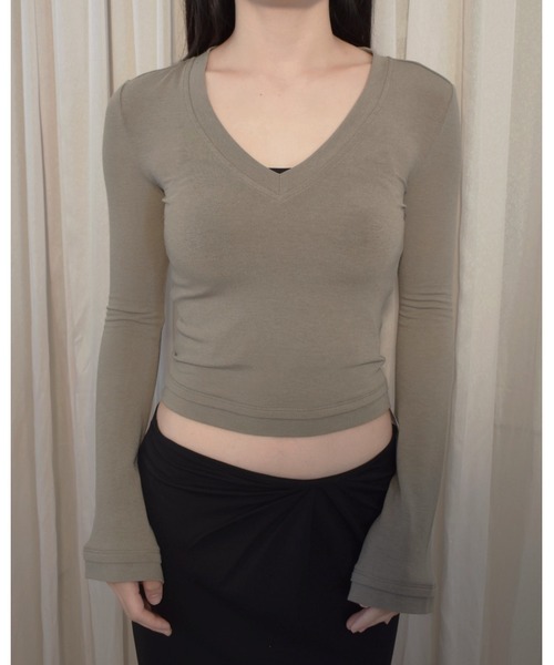 kiehtova(キエトヴァ)の「【kiehtova】CLEAN SILHOUETTE VTOPS/クリーン シルエット ブイトップス(Tシャツ/カットソー・レディース・ブラック/アイボリー/アッシュ・FREE)」の19枚目の写真