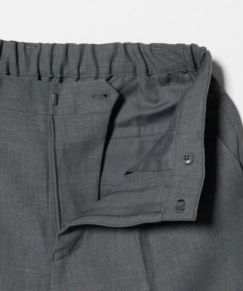 A DAY IN THE LIFE UNITED ARROWS(アデイインザライフユナイテッドアローズ)の「ウールライク ツイル 1プリーツ ワイドスラックス<A DAY IN THE LIFE>(スラックス・メンズ・ブラック/ダークグレー・L/M)」の7枚目の写真