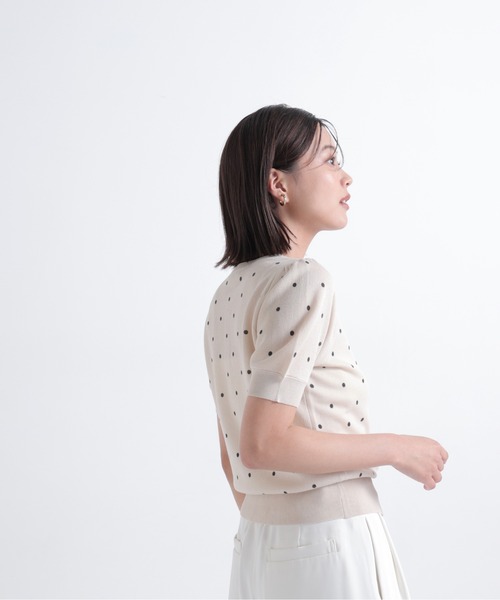 NATURAL BEAUTY BASIC(ナチュラルビューティーベーシック)の「ドットシアーカーディガン(カーディガン/ボレロ・レディース・ピンク系その他2/グレー系その他/ホワイト系その他・フリ-)」の5枚目の写真