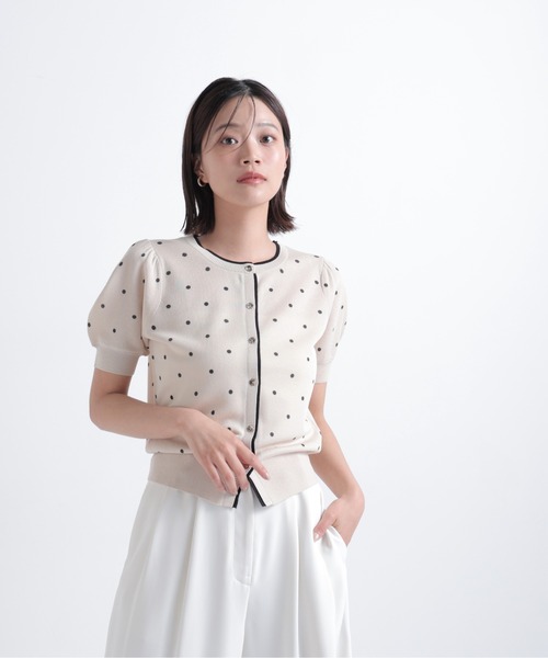 NATURAL BEAUTY BASIC(ナチュラルビューティーベーシック)の「ドットシアーカーディガン(カーディガン/ボレロ・レディース・ピンク系その他2/グレー系その他/ホワイト系その他・フリ-)」の7枚目の写真