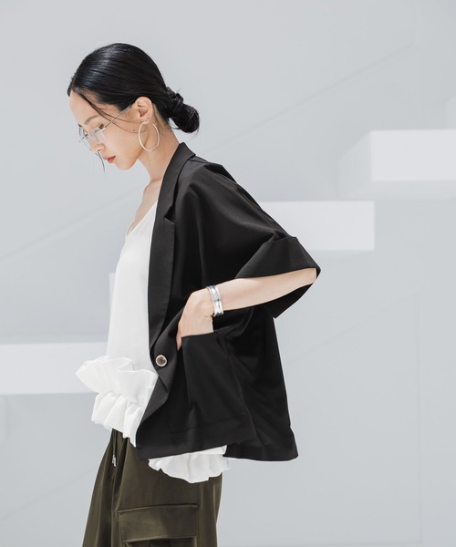 HEREIAM（ヘレイアム）の「ストレッチ/イージーケア/接触冷感【HEREIAM】サマートロストレッチジャケット（テーラードジャケット・レディース・ライトベージュ/ブラック・FREE）」の13枚目の写真