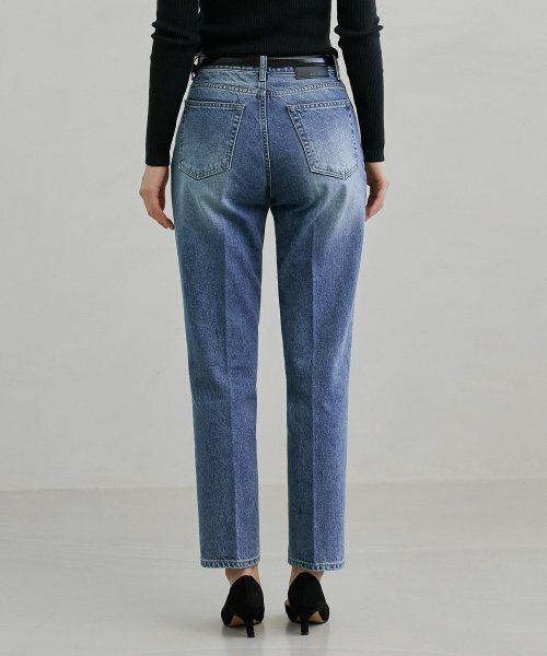 BRANDED（ブランデッド）の「[WOMAN] 103 ELENA JEANS [CROP STRAIGHT]（デニムパンツ・レディース・その他・1/2/3）」の3枚目の写真