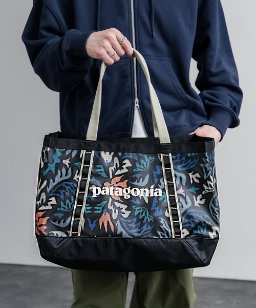 patagonia(パタゴニア)の「Patagonia パタゴニア BLACK HOLE TOTE 25L 大容量トートバッグ 無地/花柄(トートバッグ・メンズ・ホワイト/ブラック系・FREE)」の2枚目の写真
