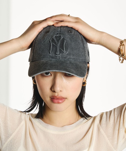 NEW ERA(ニューエラ)の「【ROSE BUD別注】NEW ERA/9TWENTY(キャップ・レディース・ネイビー/ブラック/ブラウン・ONE SIZE)」の4枚目の写真
