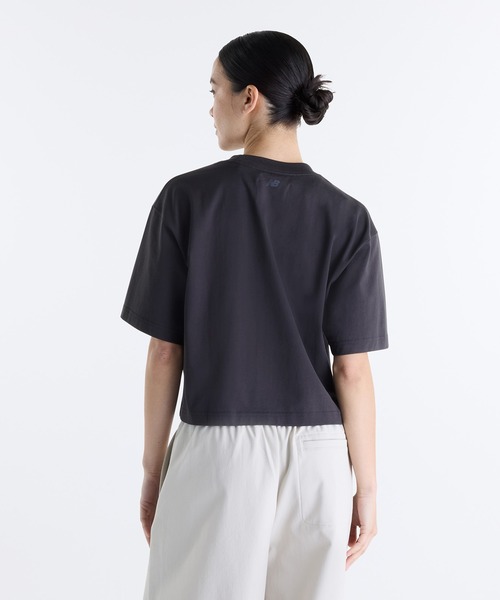 NEW BALANCE(ニューバランス)の「NB GREY グラフィックショートスリーブTシャツ(Tシャツ/カットソー・レディース・チャコールグレー/ホワイト・MEDIUM/SMALL/X-SMALL/X-LARGE/LARGE)」の7枚目の写真
